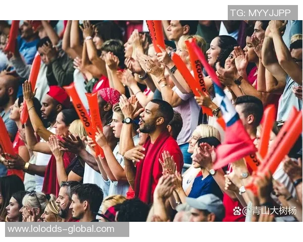 西甲激战里昂逆转热刺点球大战引发转会风波与球迷热议